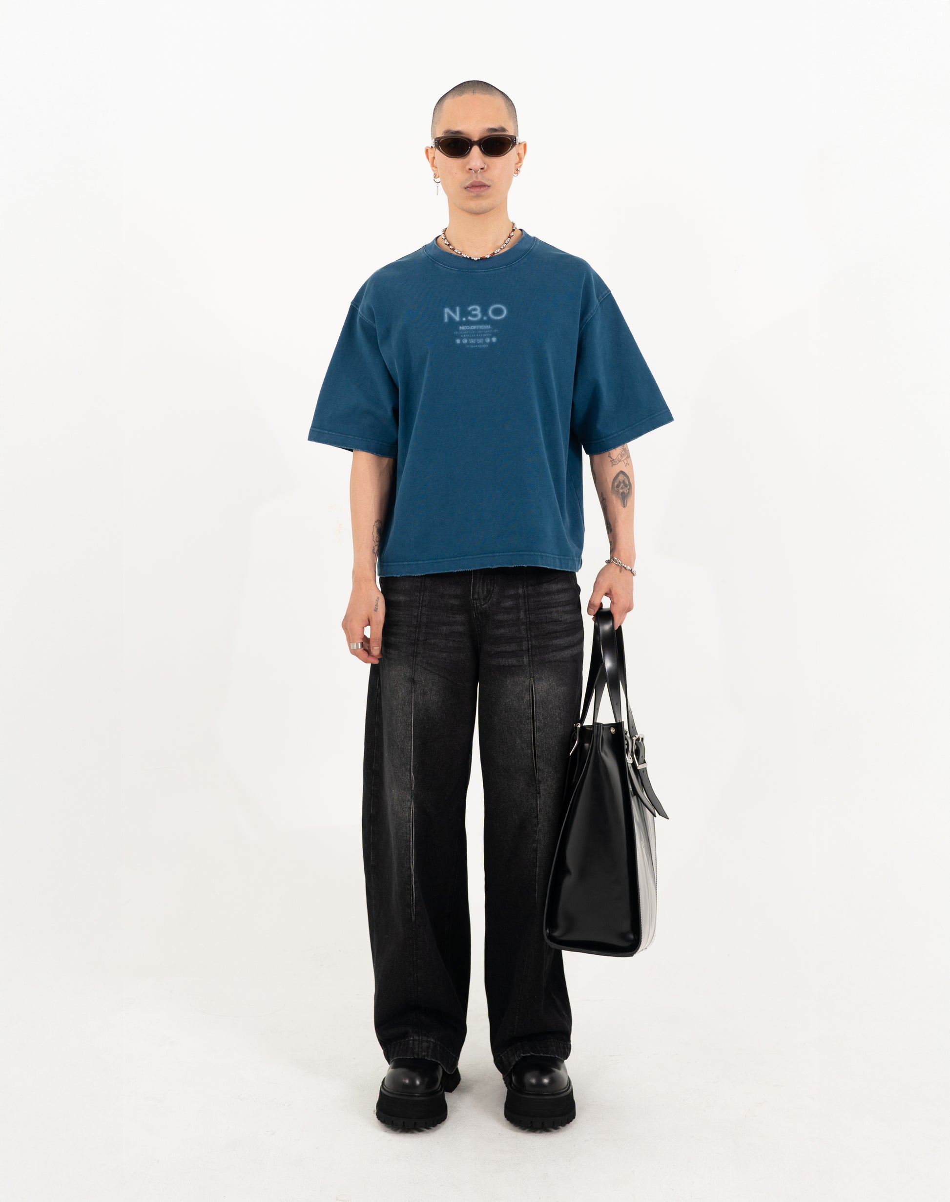N E O Vol.2_CH.1 Logo Oversize Tee