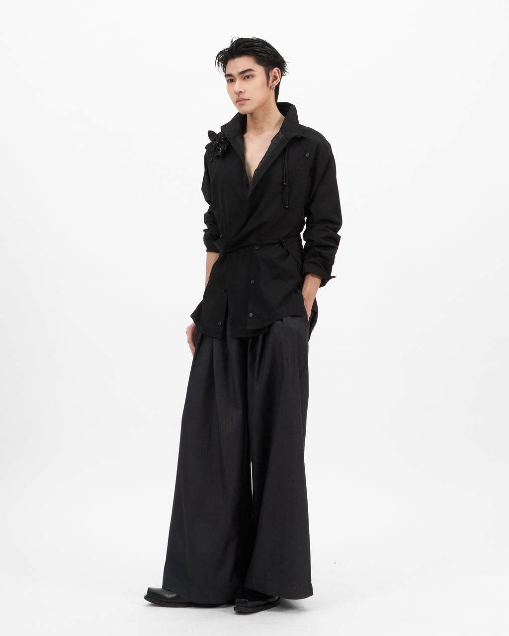 VOL.3_CH.1 Wrap-Form Tailored Shirt