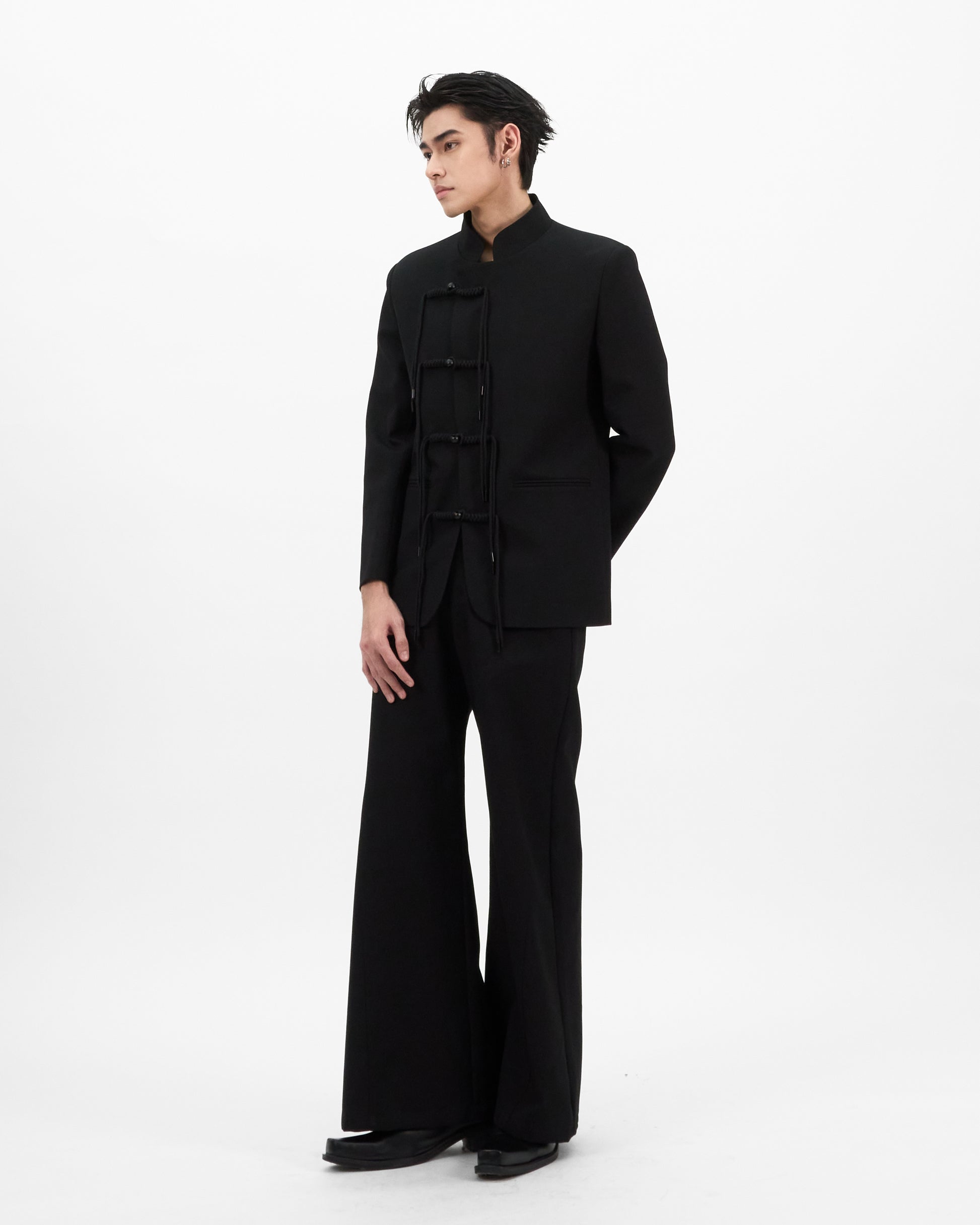 VOL.3_CH.1 Mandarin Rope Suit