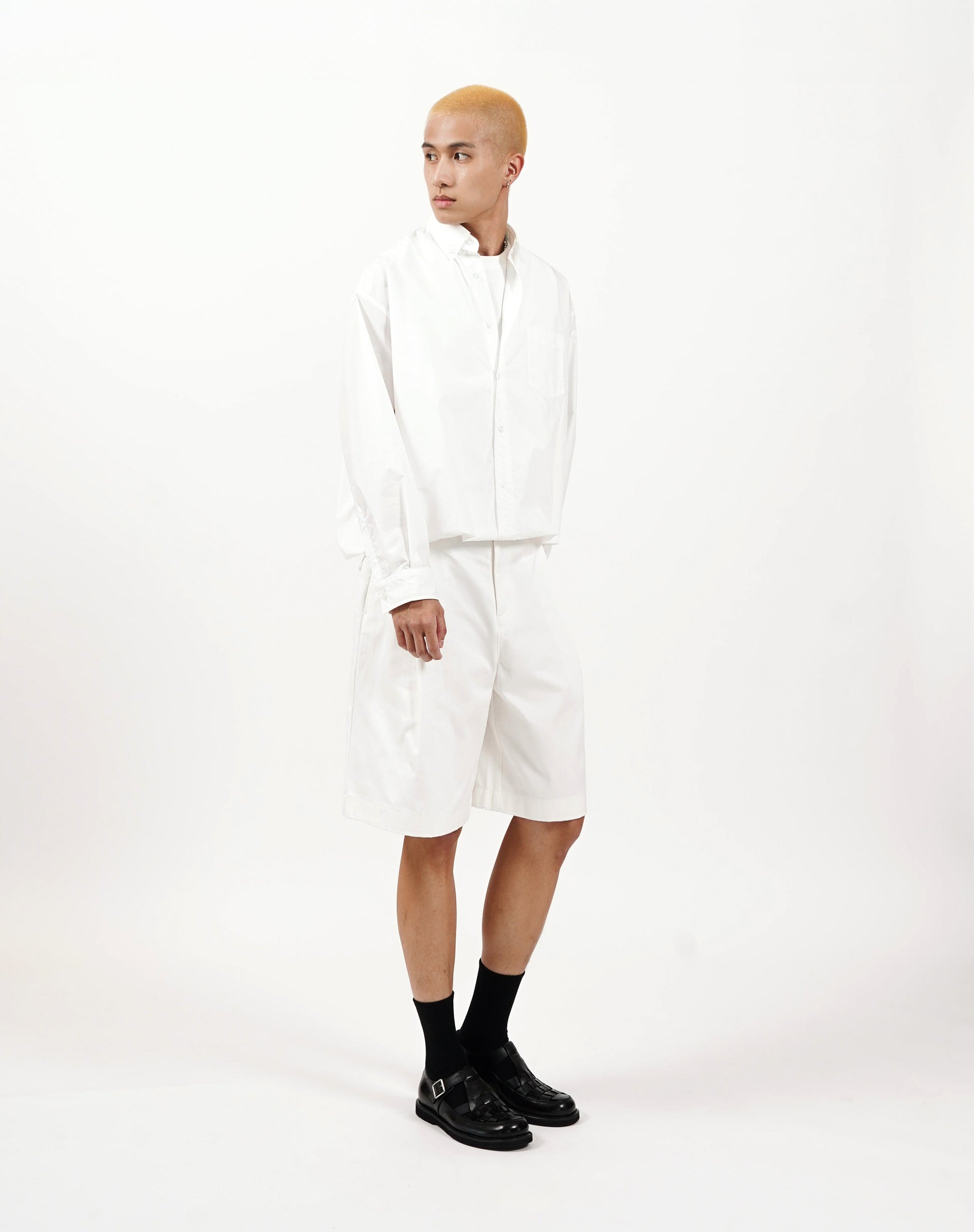 Elastic Waist Pleat Shorts