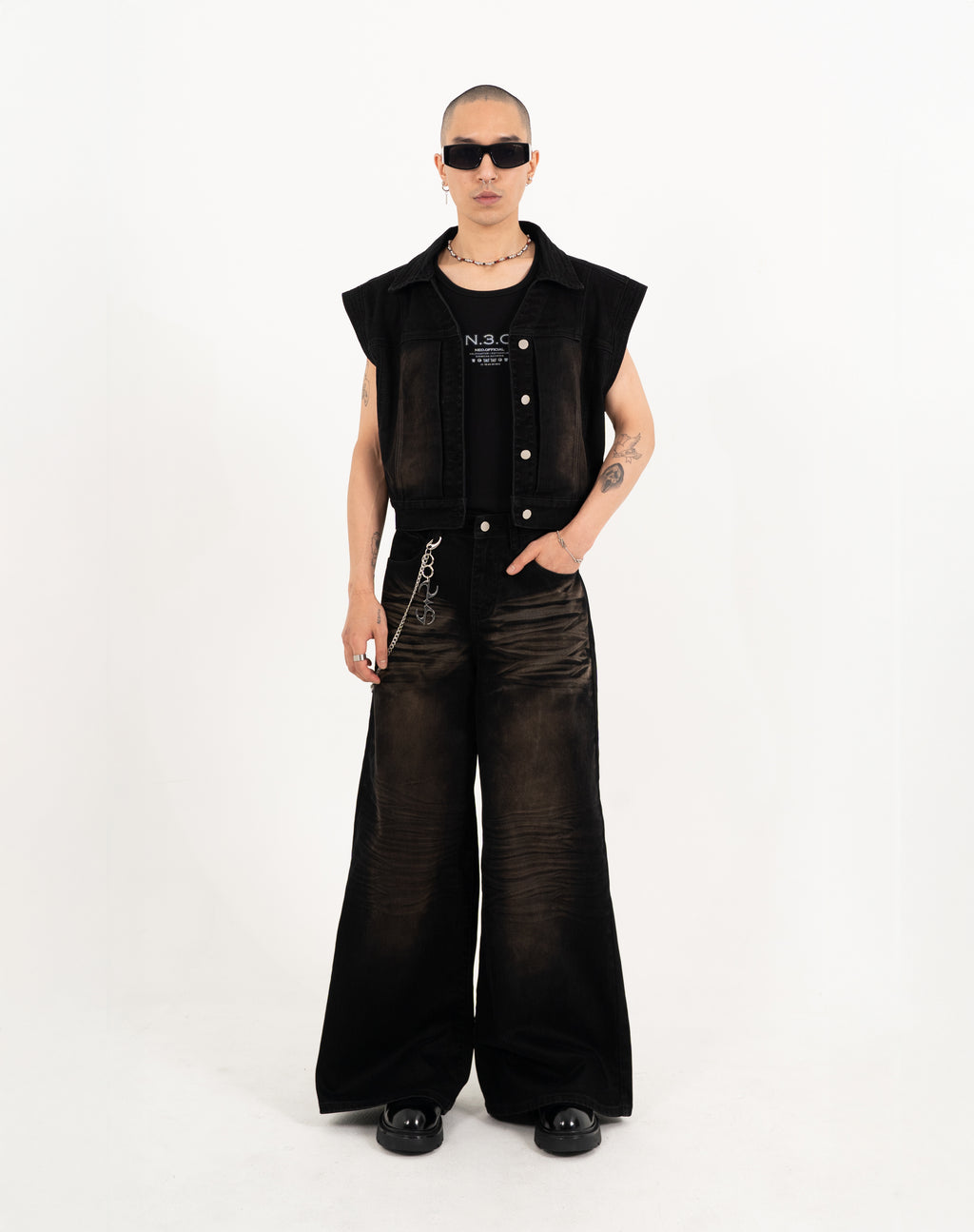 N E O CH.2 Faded Wrinkle Wide Leg Pant