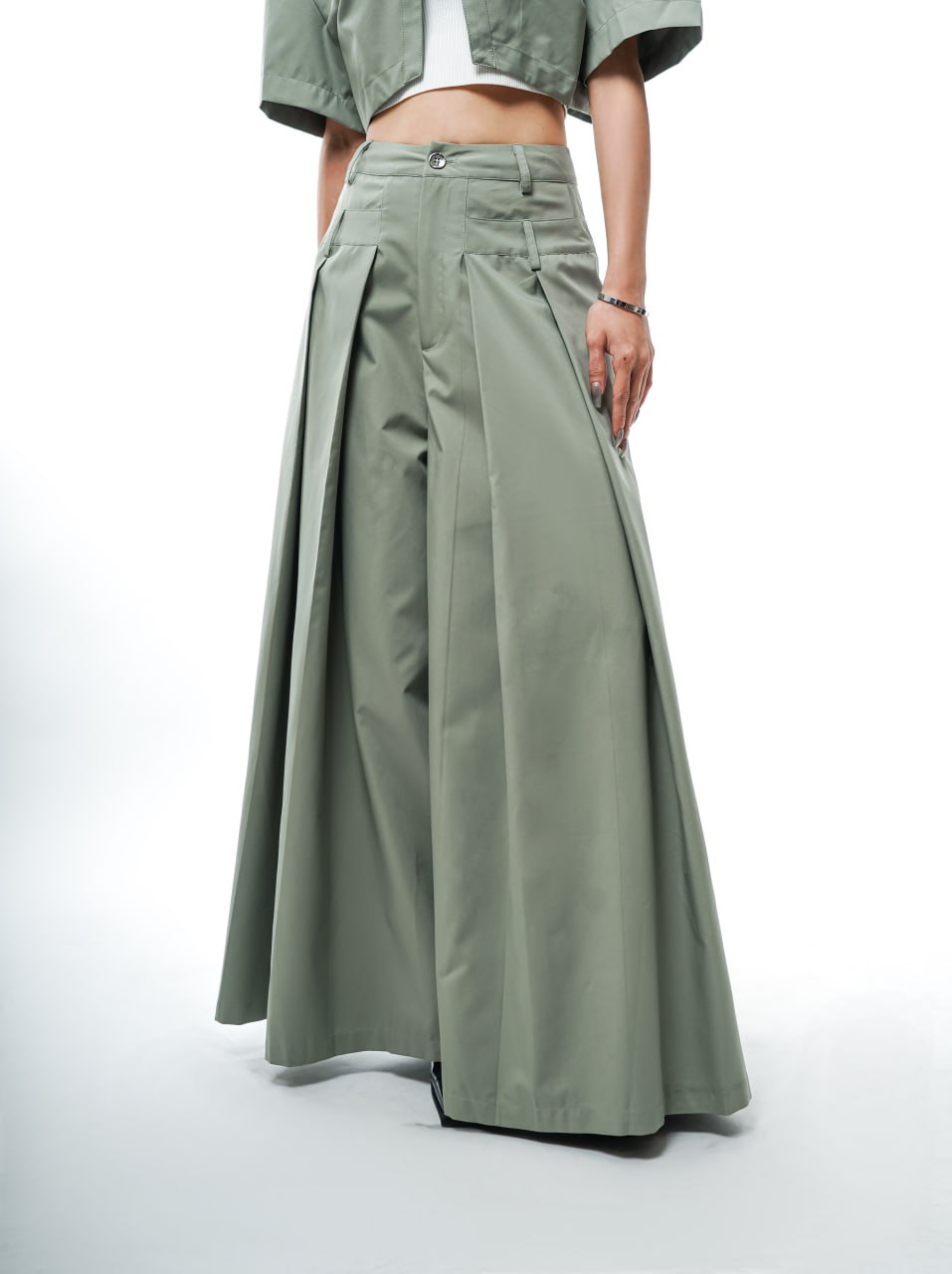 N E O Designer Set Pleated Wide Long Pant